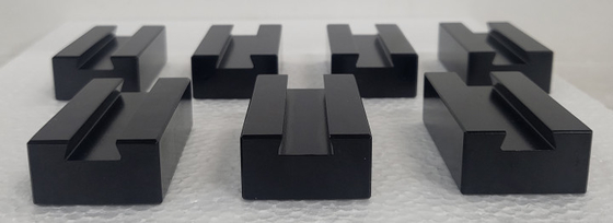Magneti a forma di del neodimio del nero dell'OEM del magnete di NdFeB del blocchetto dello speciale