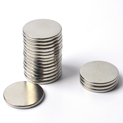 Magneti industriali sinterizzati del neodimio del magnete del disco di NdFeB forti per gli altoparlanti