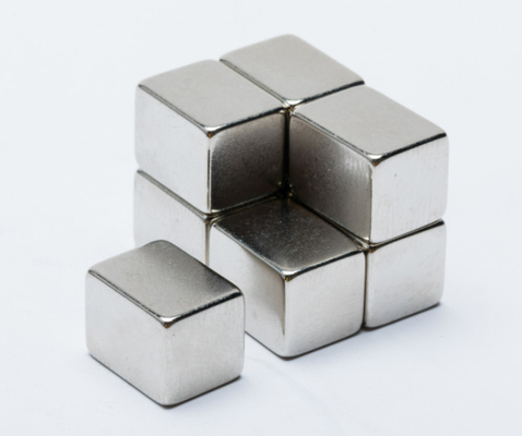 I magneti potenti del blocco N30-N54 proteggono i magneti con resina epossidrica su ordinazione ricoprenti del neodimio
