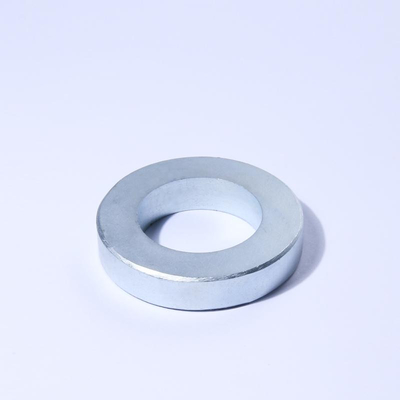 Lo Zn che ricopre la dimensione di N52 Ring Magnets Neodymium Super Magnets ha personalizzato
