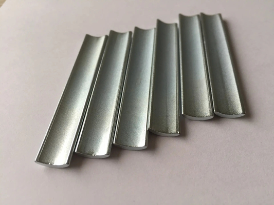 Forma ad alta temperatura dell'arco del magnete del metallo del motore dei magneti del ND del neodimio