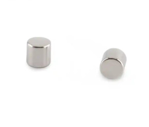 I magneti N50-N52 del cilindro del neodimio di NdFeB classificano il magnete di NiCuNi