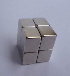 Magneti rettangolari del neodimio del blocchetto dei magneti permanenti di NdFeB