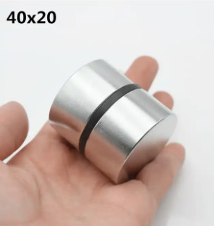 N52 40x20 mm Super Strong Round Rare Earth Potente disco per altoparlanti Magnete NdFeB