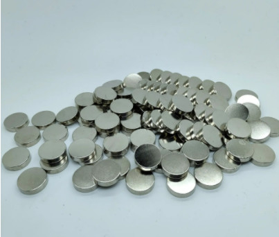 N52 40x20 mm Super Strong Round Rare Earth Potente disco per altoparlanti Magnete NdFeB