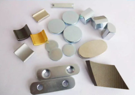 Nichel materiale potente dell'OEM di NdFeB che ricopre forte magnete su misura permanente sinterizzato N52